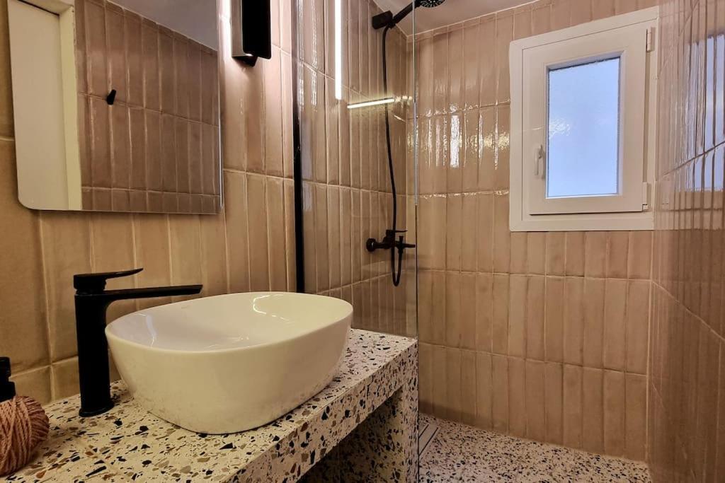 Μπροστά Στη Πλατεία Ναυαρίνου/Τσιμισκη Διαμέρισμα Салоніки Екстер'єр фото